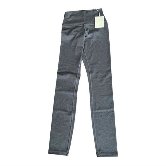 EVERLANE Perform Legging in Grey - Picture 4 of 8